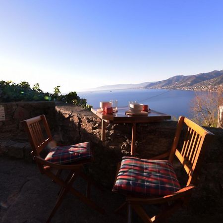 Hikers' Nest With Sea View Apartment Сан Роко Екстериор снимка