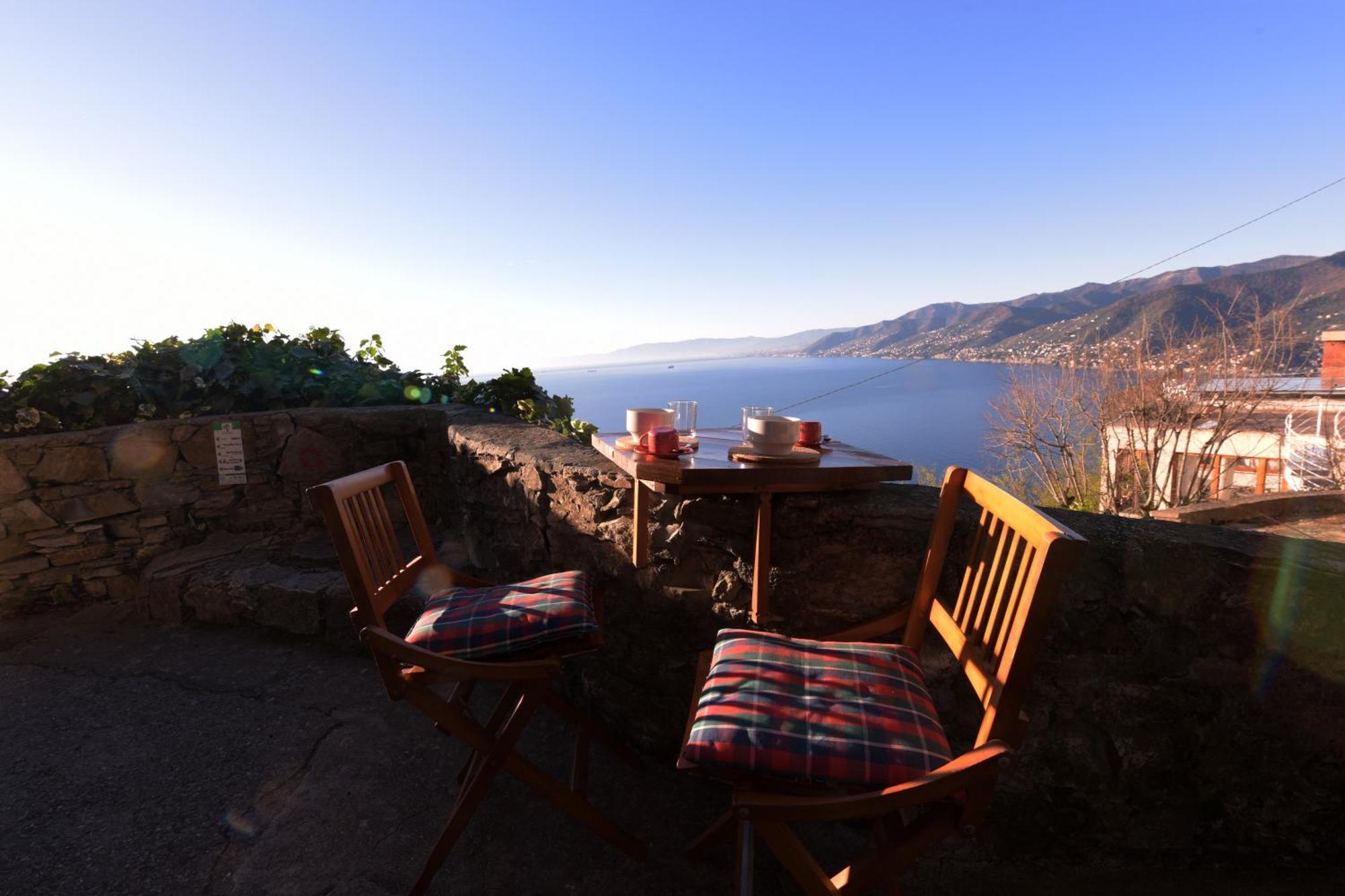 Hikers' Nest With Sea View Apartment Сан Роко Екстериор снимка